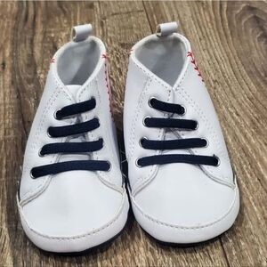 Baby Carter's Shoes Size 3-6M Baseball White Baby Shoes with Black Laces